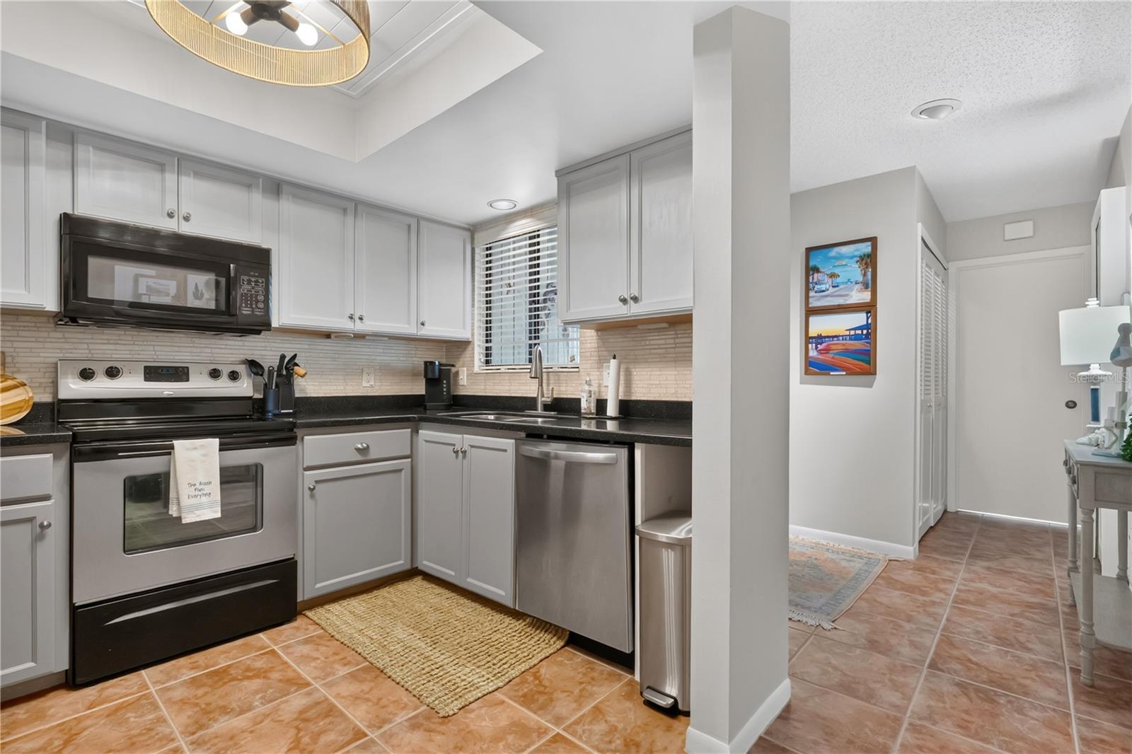 4360 SEA MIST DR — photo 9