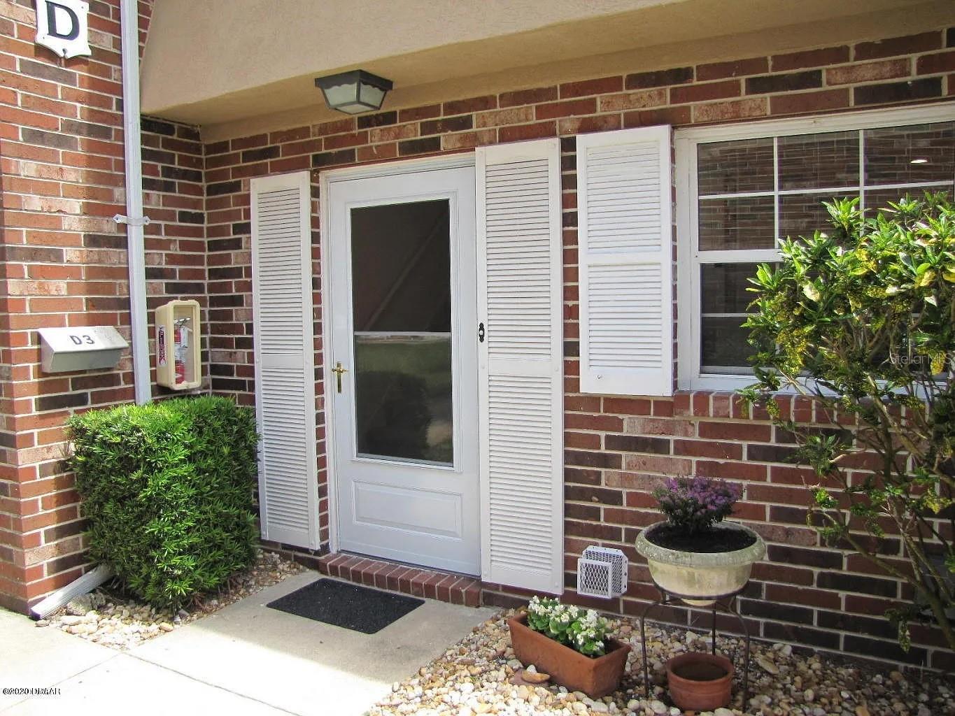 2200 S PALMETTO AVE #D030