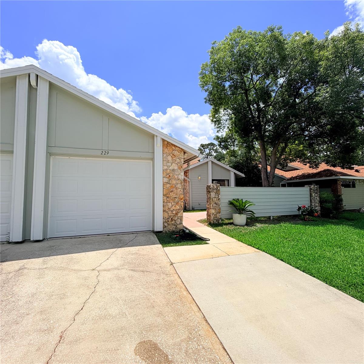 229 SURF SCOOTER DR — photo 2