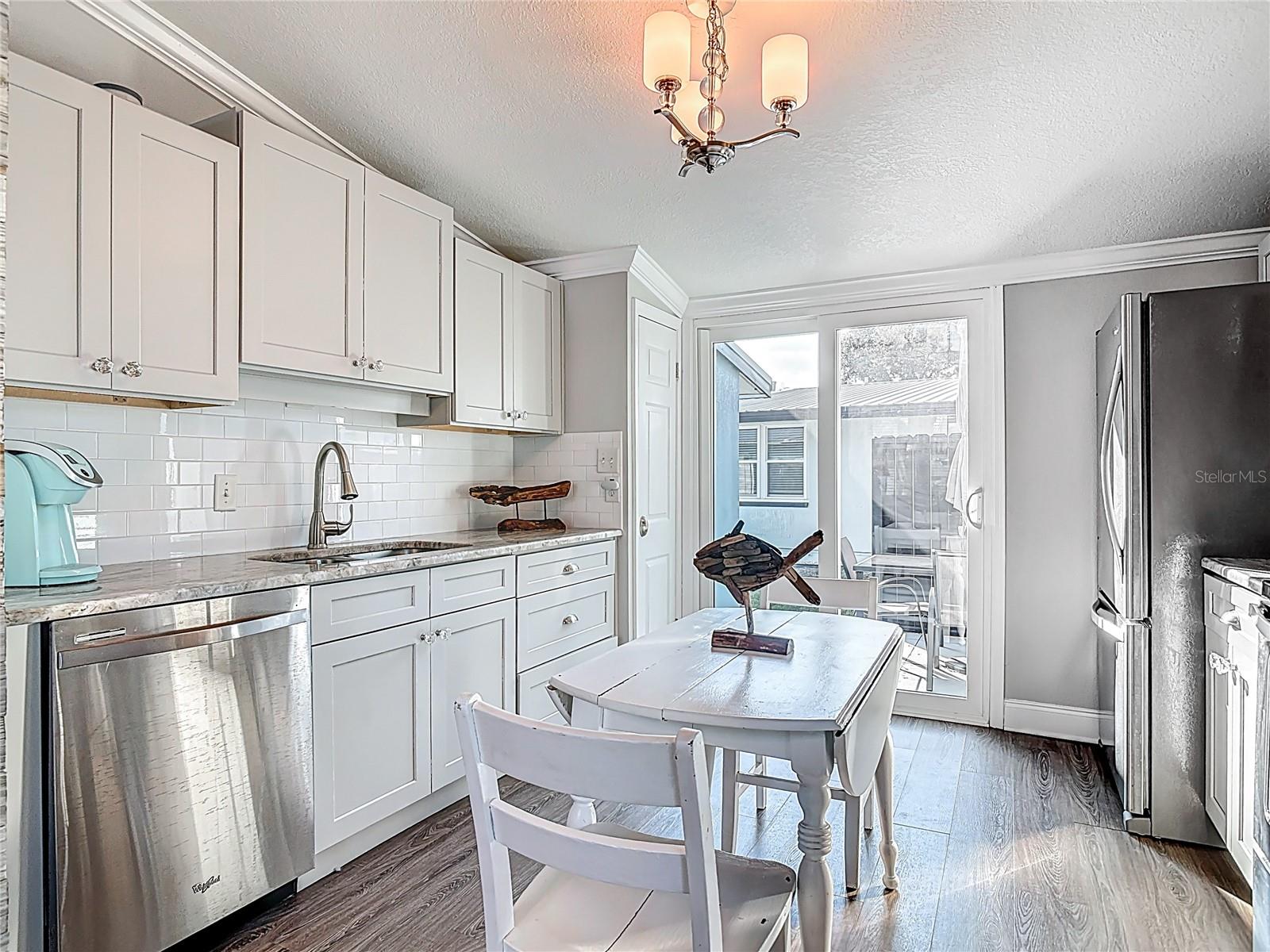 85 HEATHER POINT CT #850 — photo 2