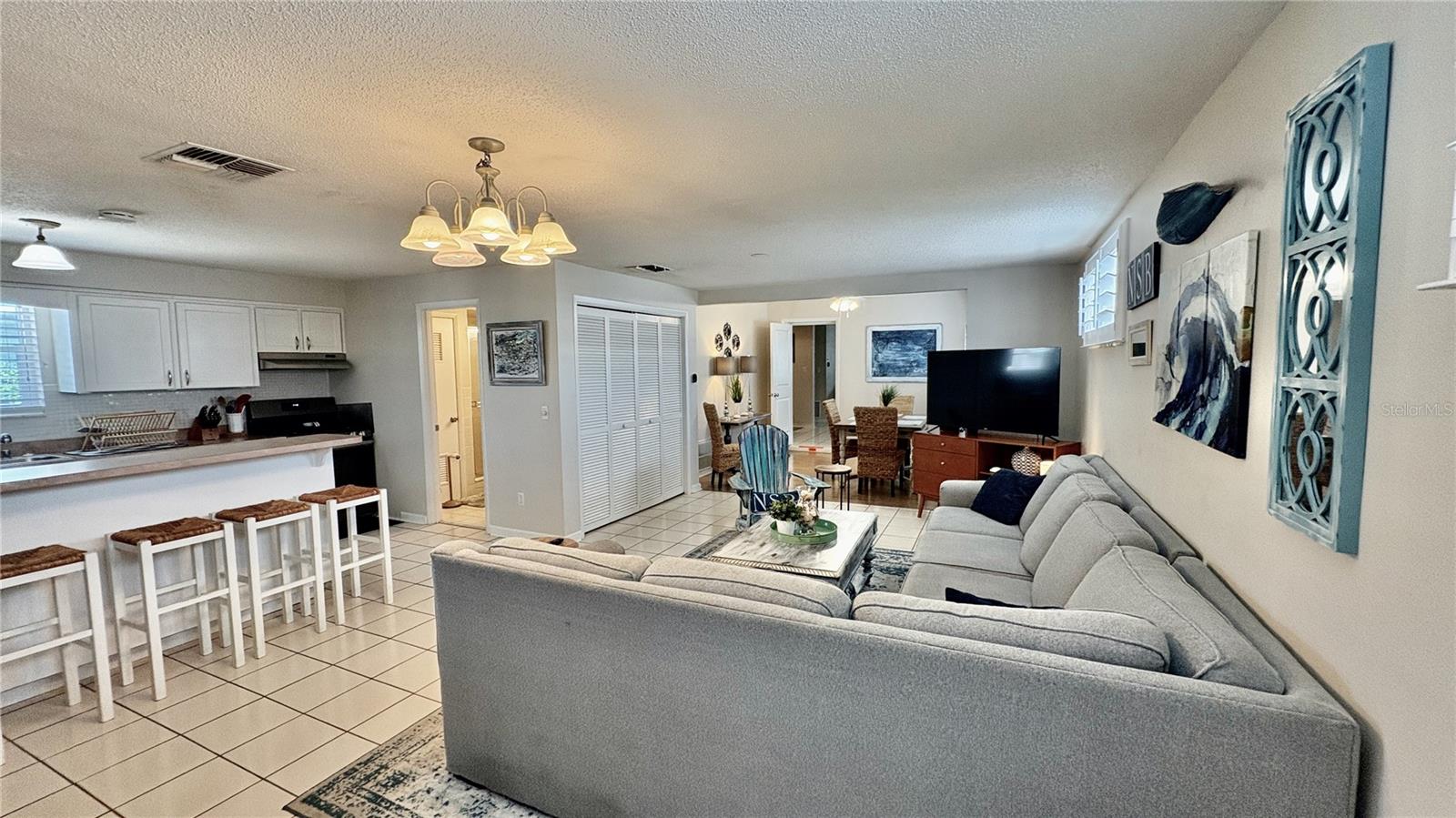 2410 S ATLANTIC AVE — photo 9