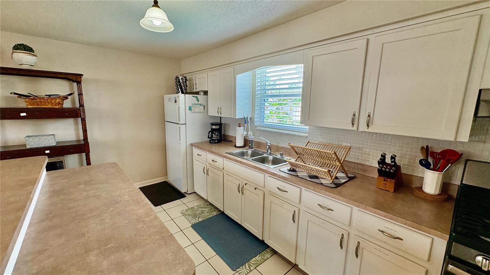 2410 S ATLANTIC AVE — photo 10
