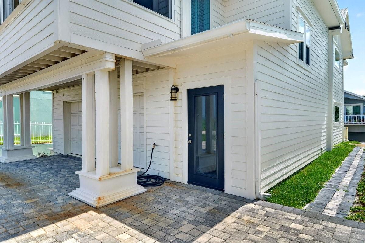 6118 S ATLANTIC AVE — photo 12