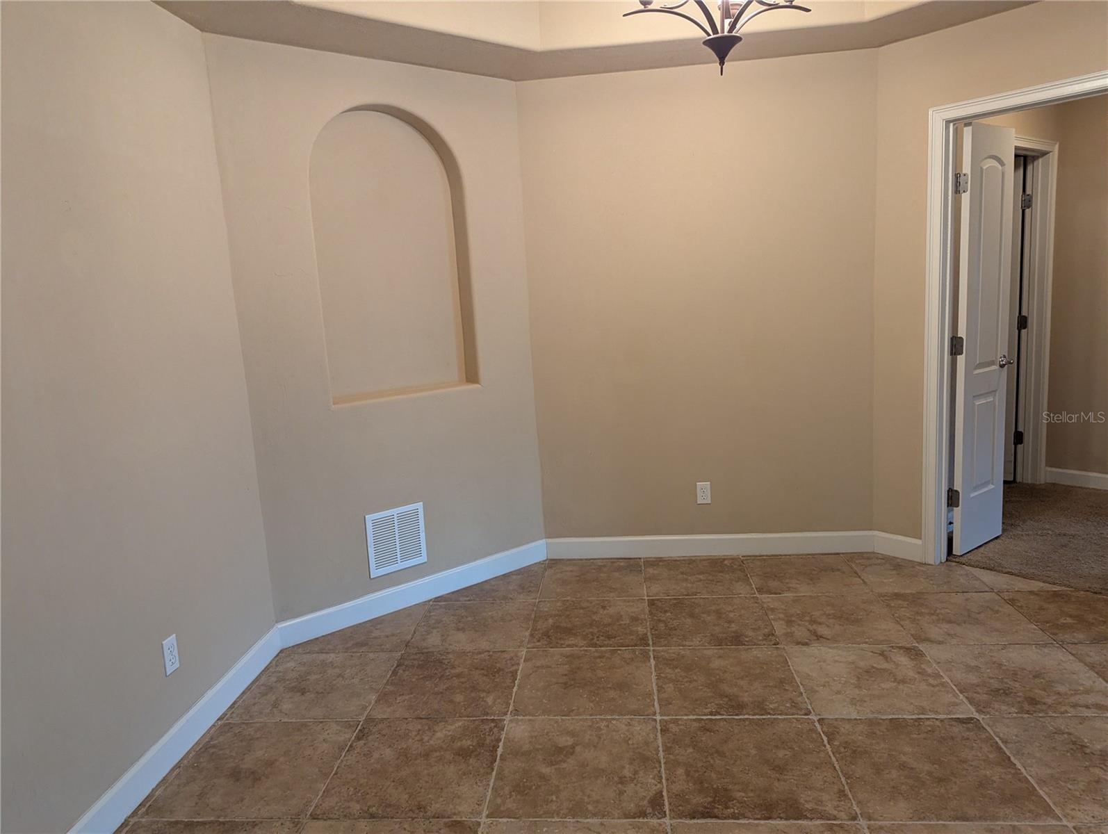 424 LUNA BELLA LN #424 — photo 4