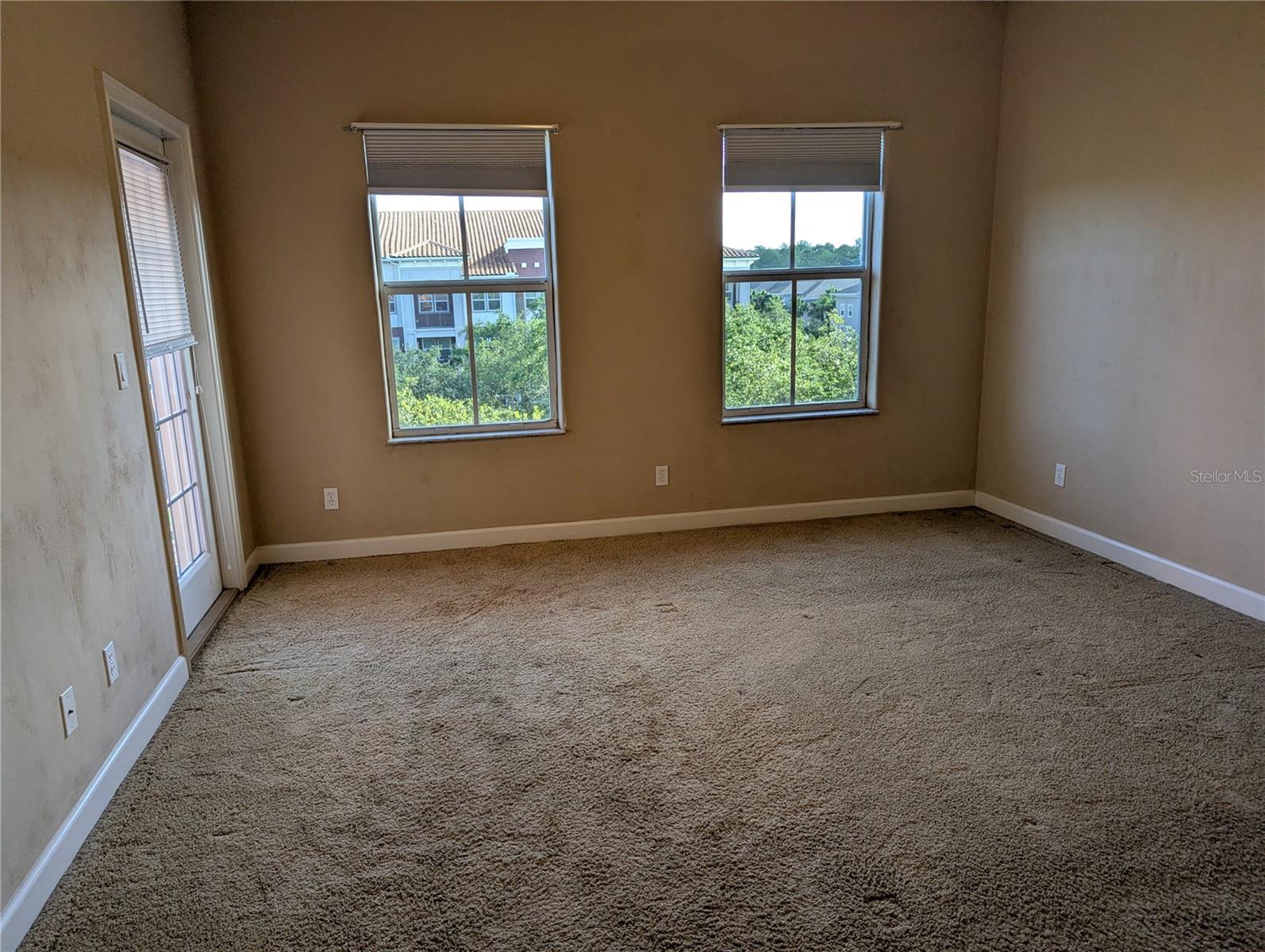 424 LUNA BELLA LN #424 — photo 9