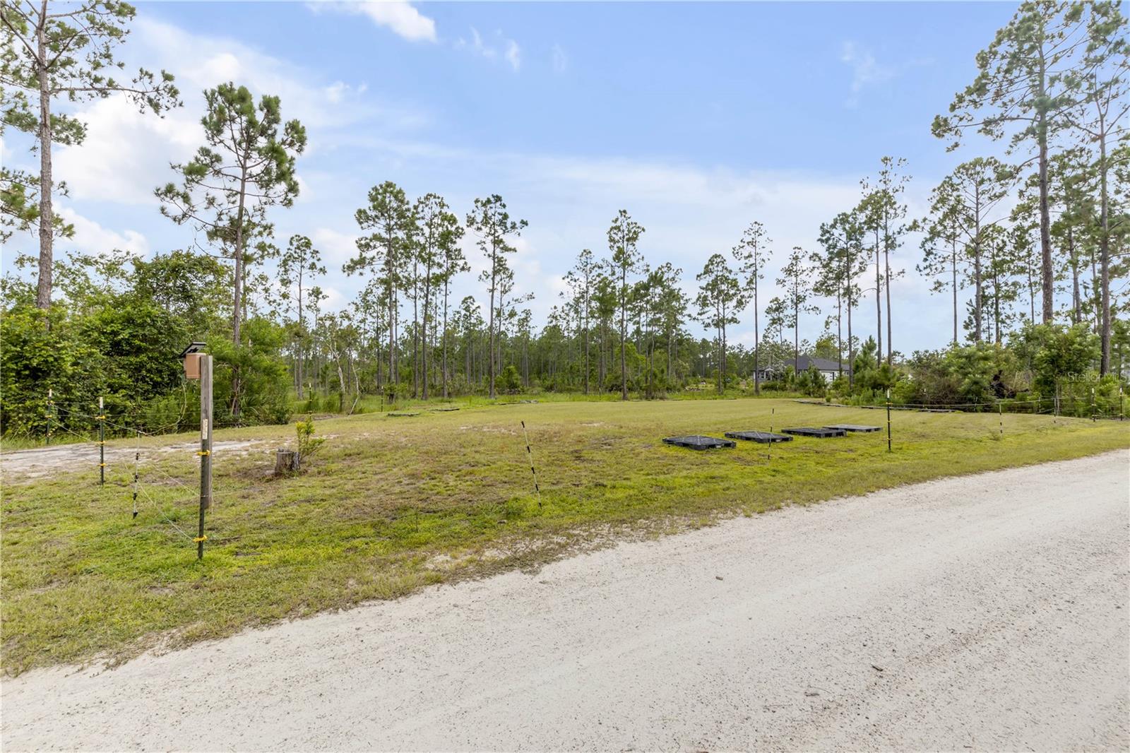 300 OMEGA RANCH RD — photo 9
