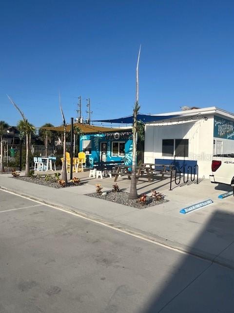 323 FLAGLER AVE — photo 5