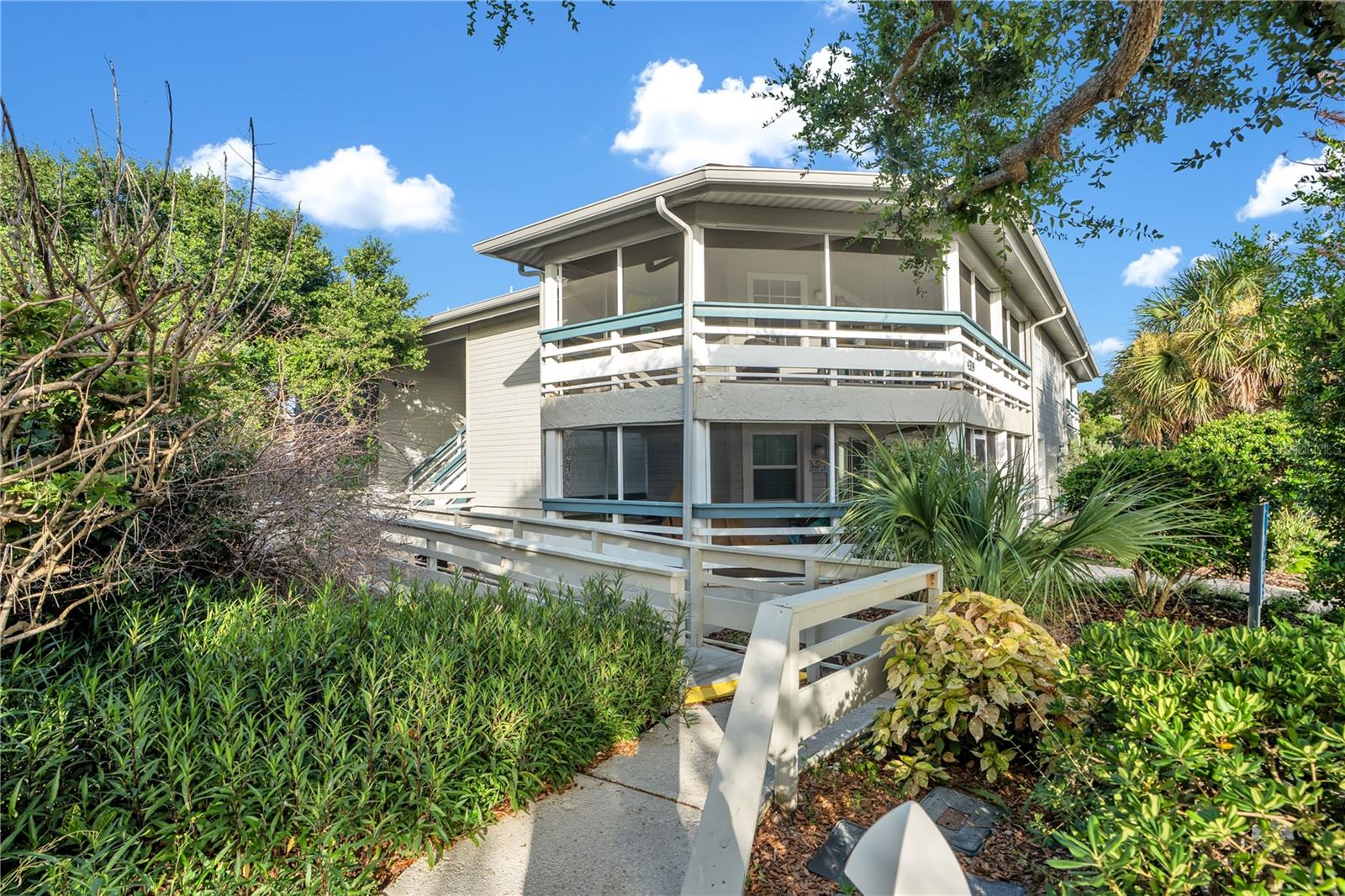 4319 SEA MIST DR #272
