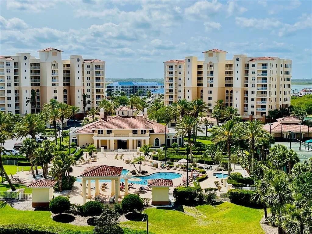 261 MINORCA BEACH WAY #702
