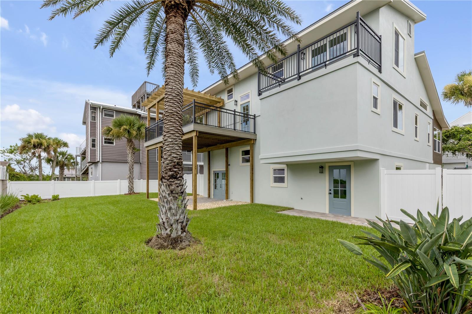 830 EEL AVE — photo 7