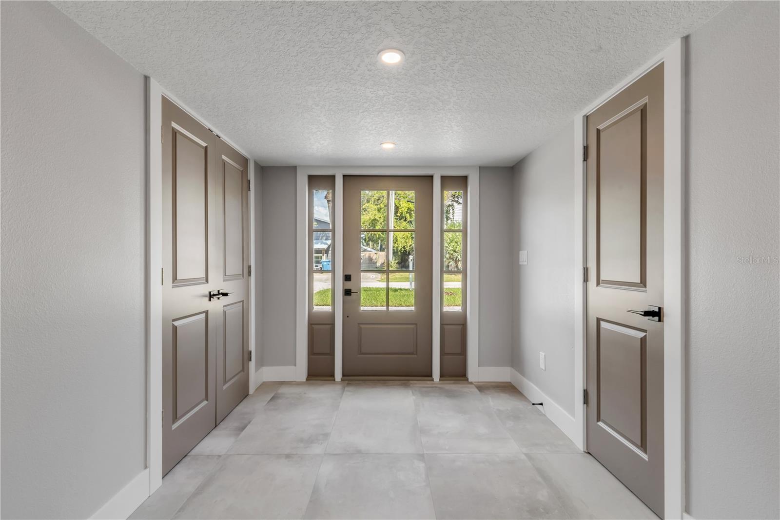 830 EEL AVE — photo 9