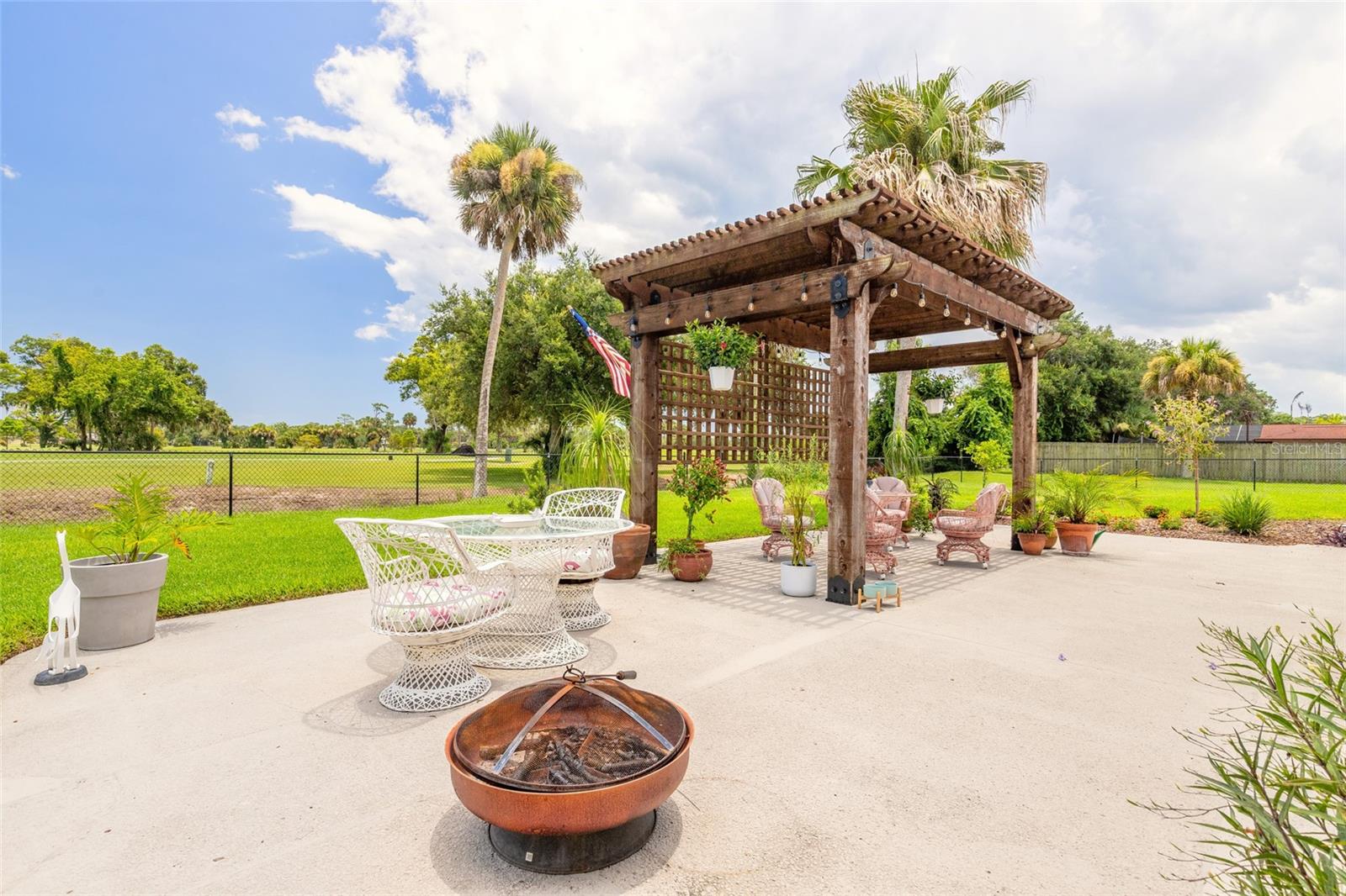 801 FAIRWAY DR — photo 6