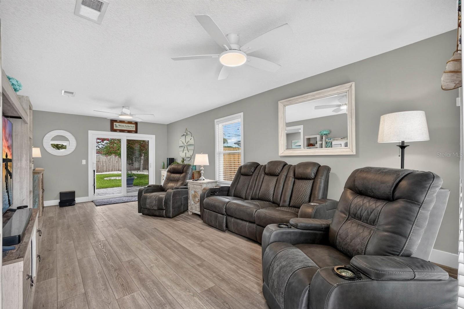 4503 SAXON DR — photo 11