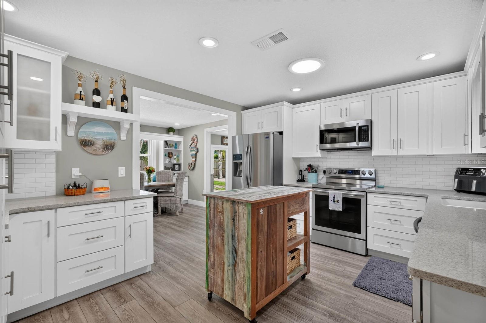 4503 SAXON DR — photo 7