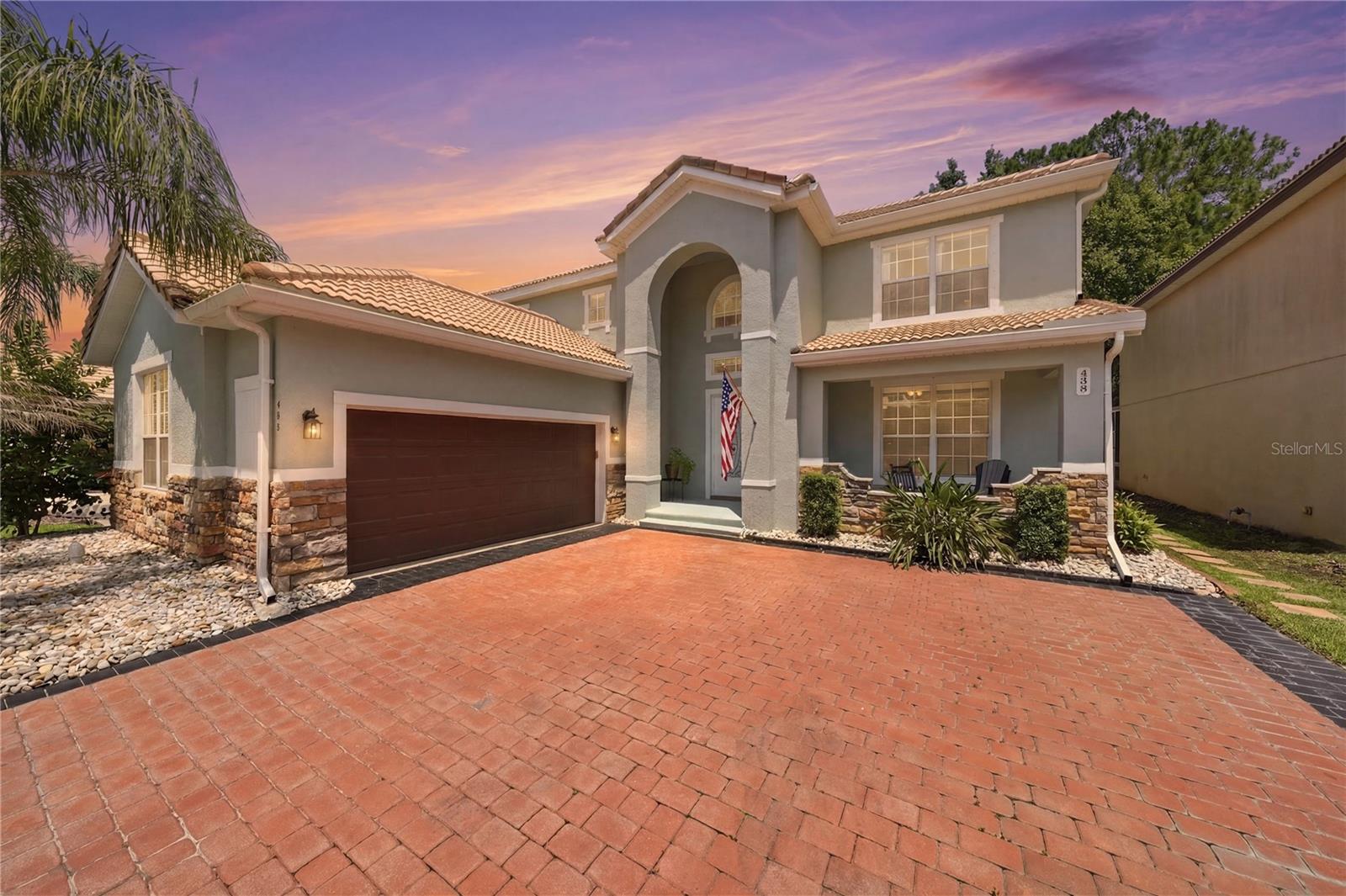 489 LUNA BELLA LN — photo 2