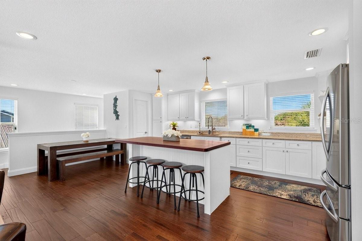 4717 S ATLANTIC AVE — photo 7