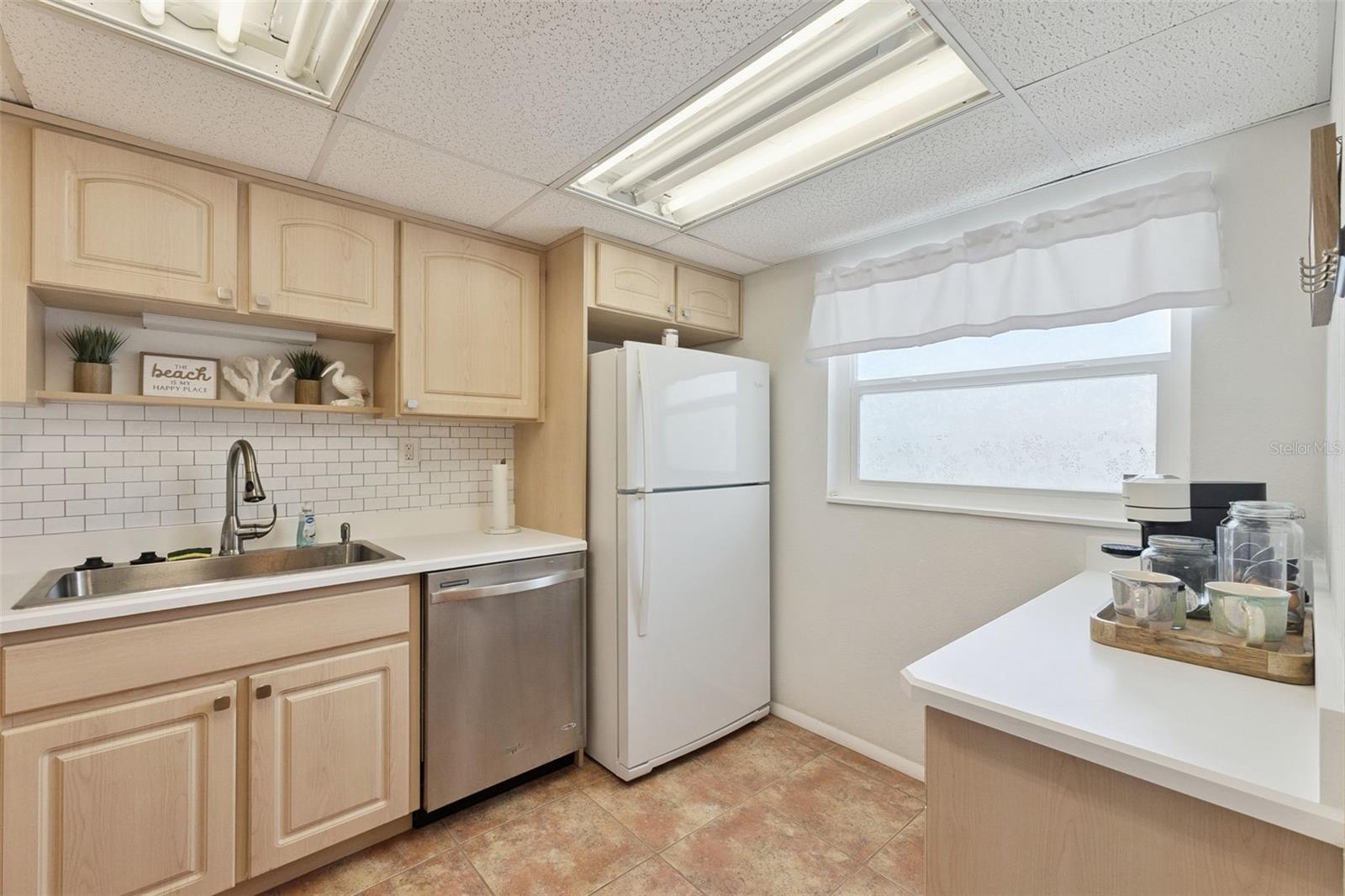 315 N CAUSEWAY #B302 — photo 8