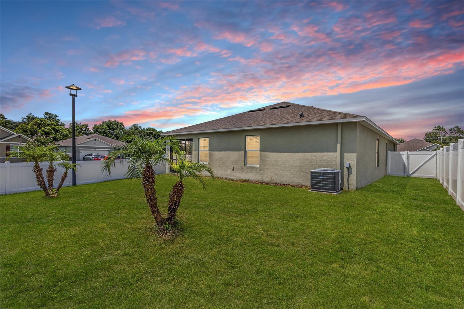 1097 AUGUST SKY DR — photo 2