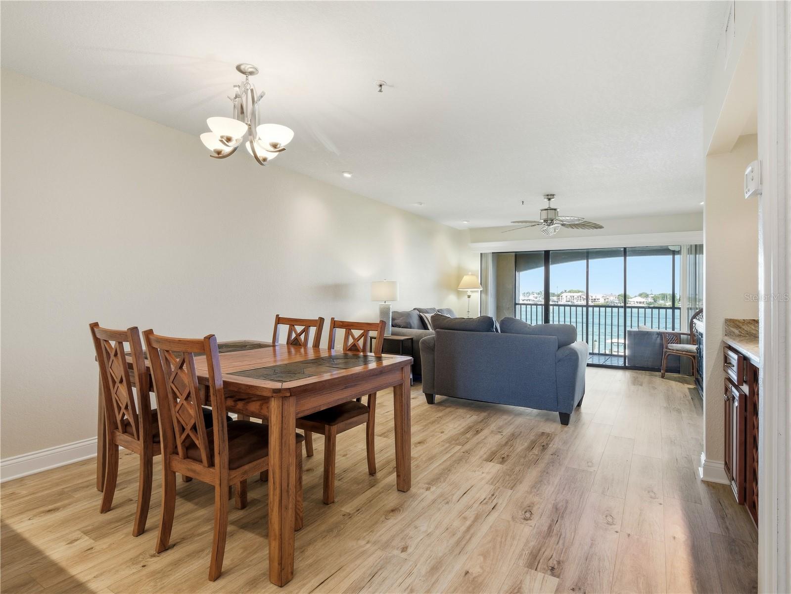 452 BOUCHELLE DR #204 — photo 7