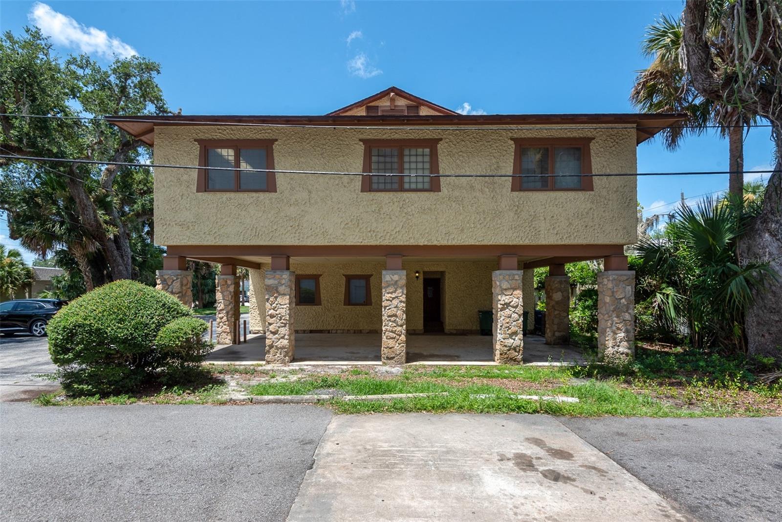 205 MAGNOLIA ST — photo 2