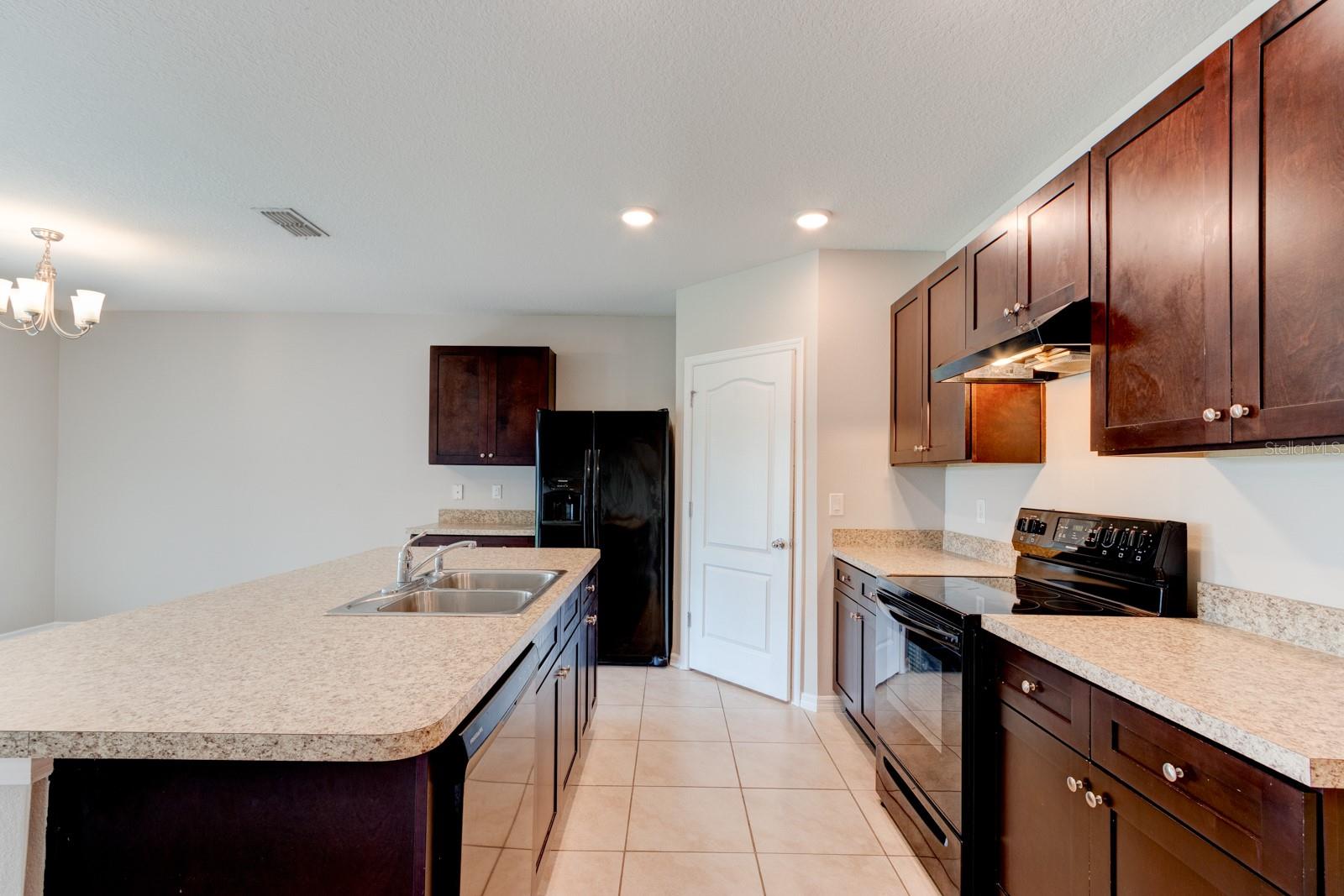 2989 GIBRALTAR BLVD — photo 11