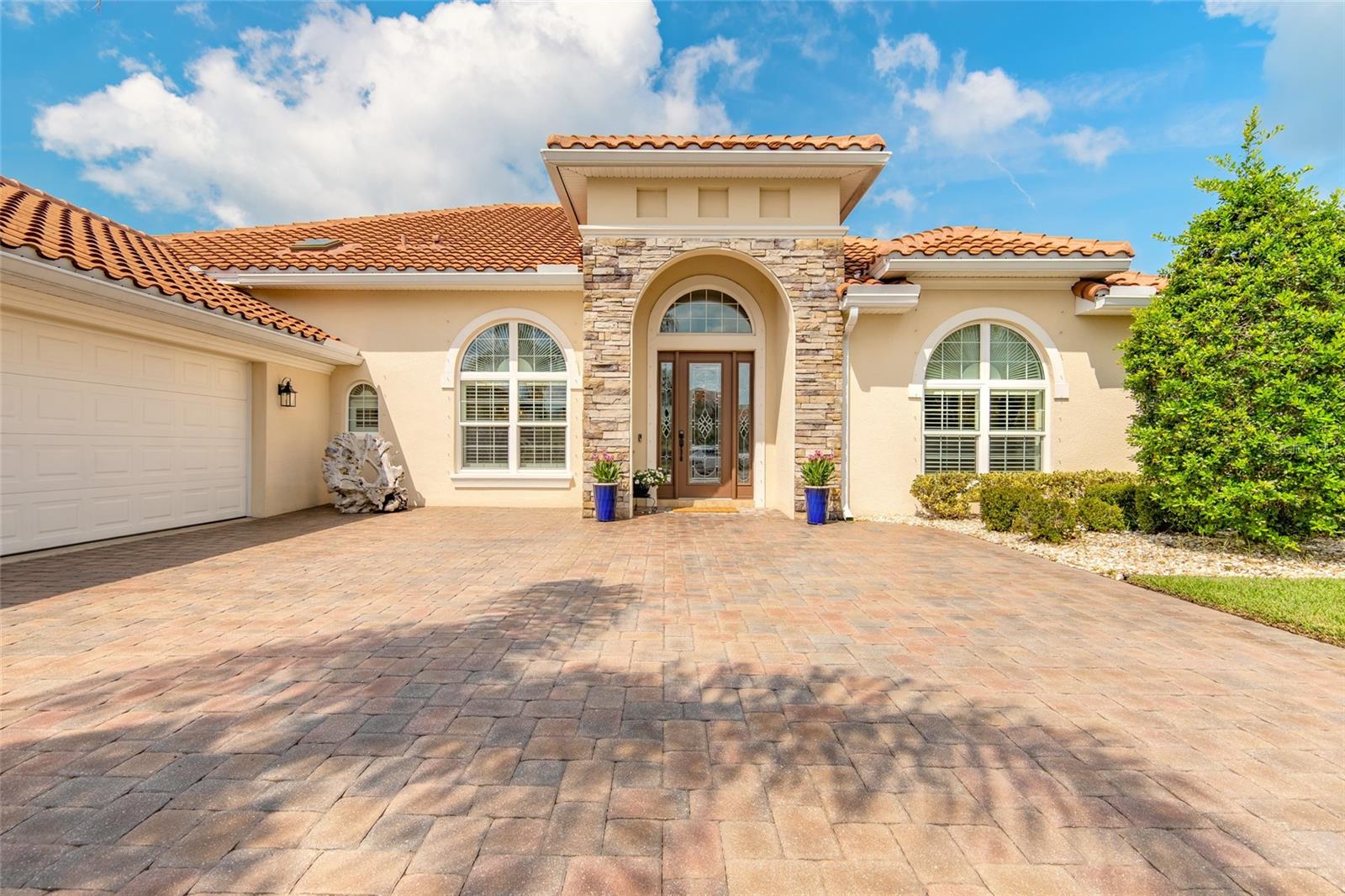 2909 N ASCIANO CT — photo 2
