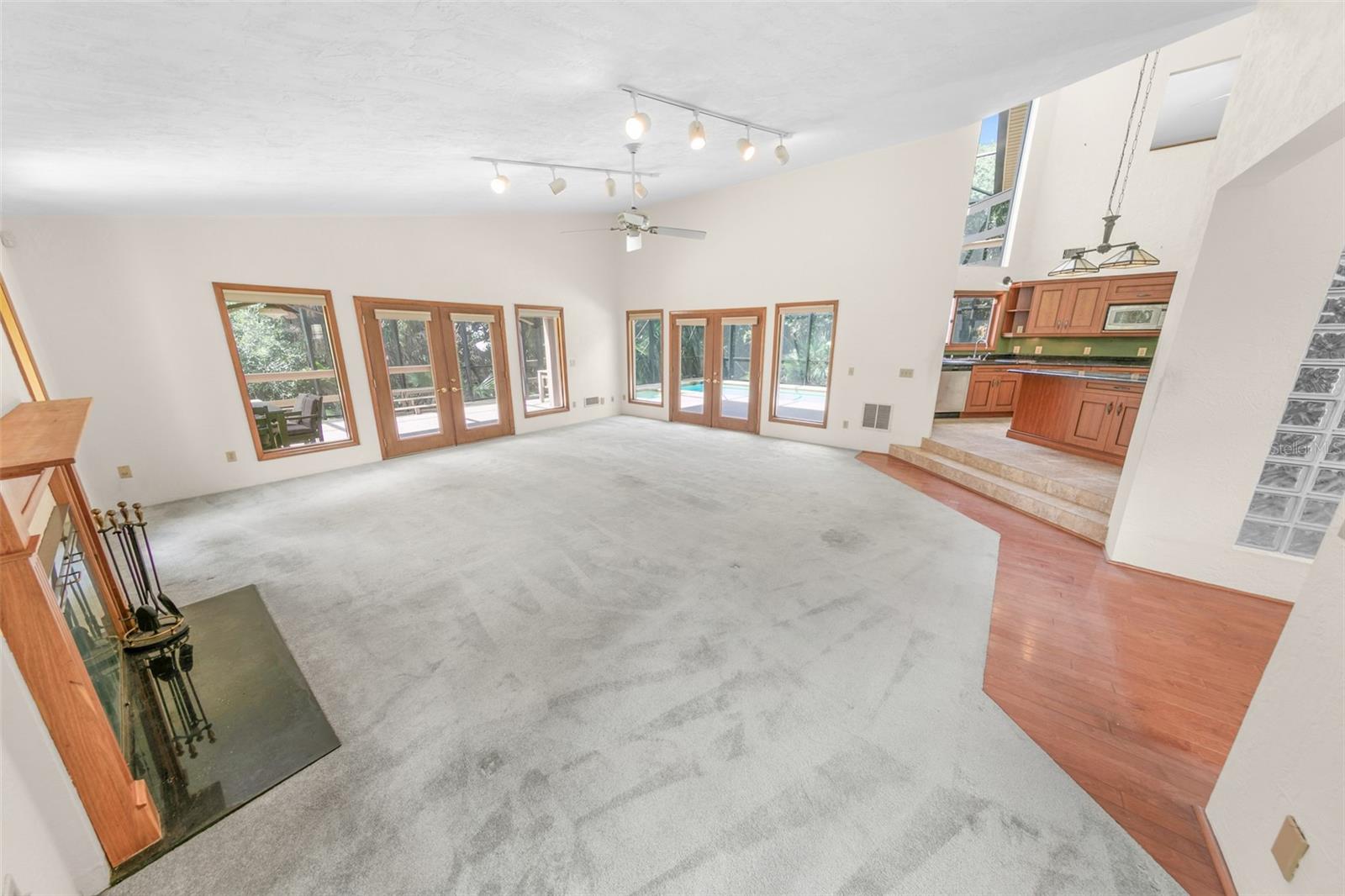59 BEACH ST — photo 7