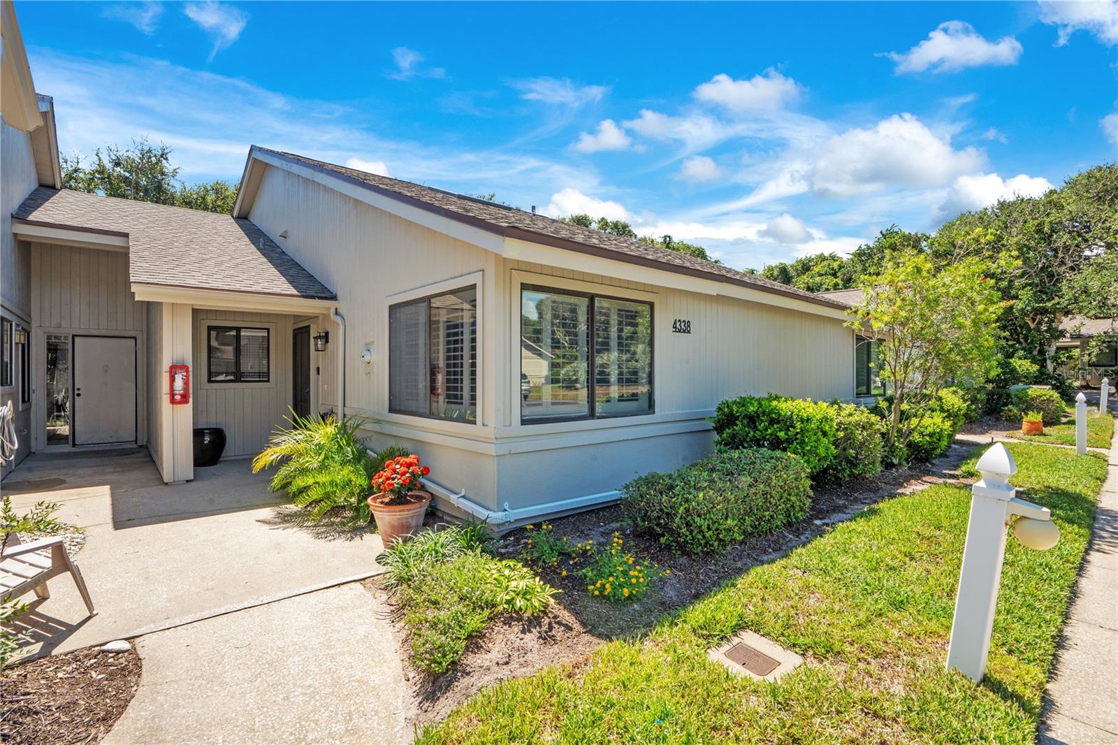 4338 SEA MIST DR — photo 3