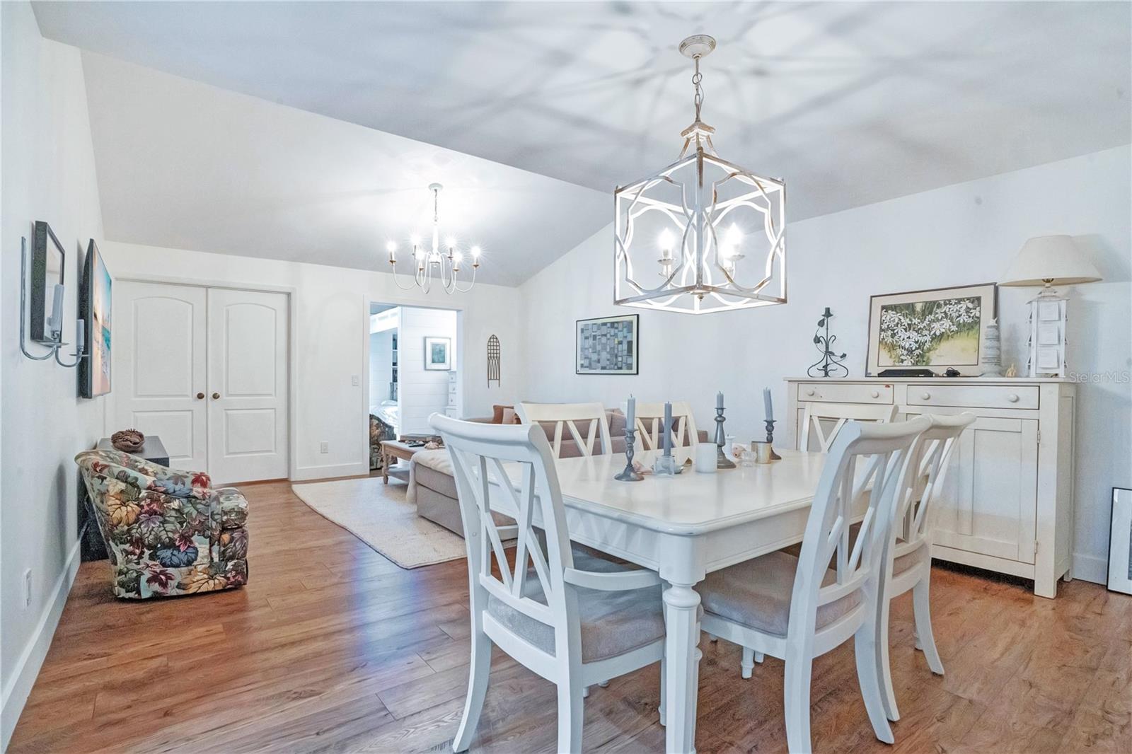 4338 SEA MIST DR — photo 8
