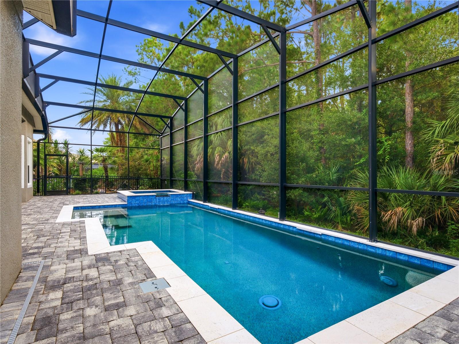 477 LUNA BELLA LN — photo 2