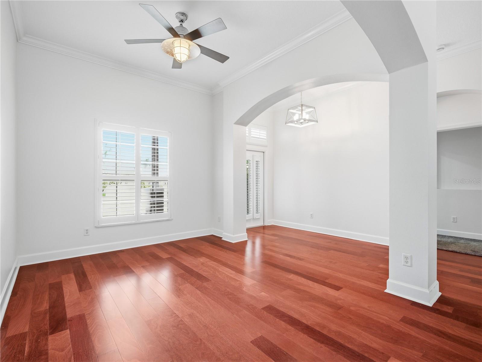 477 LUNA BELLA LN — photo 12