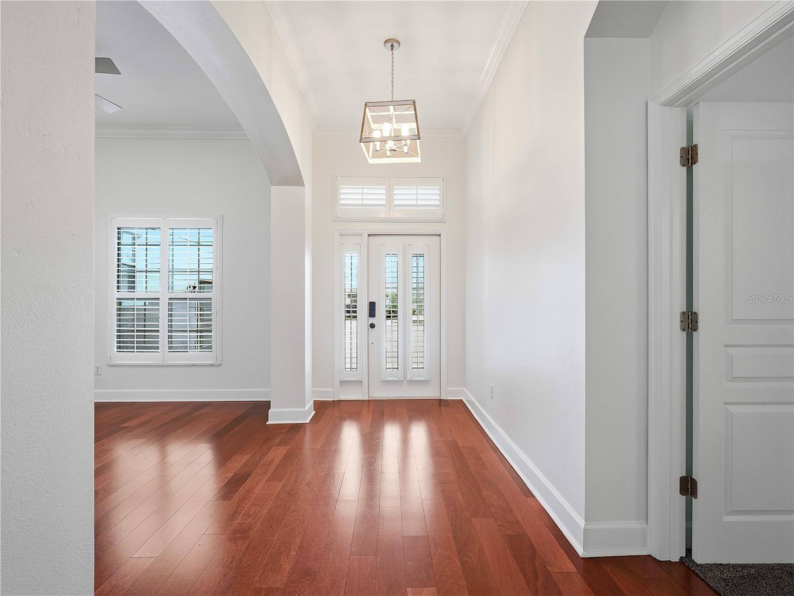 477 LUNA BELLA LN — photo 9