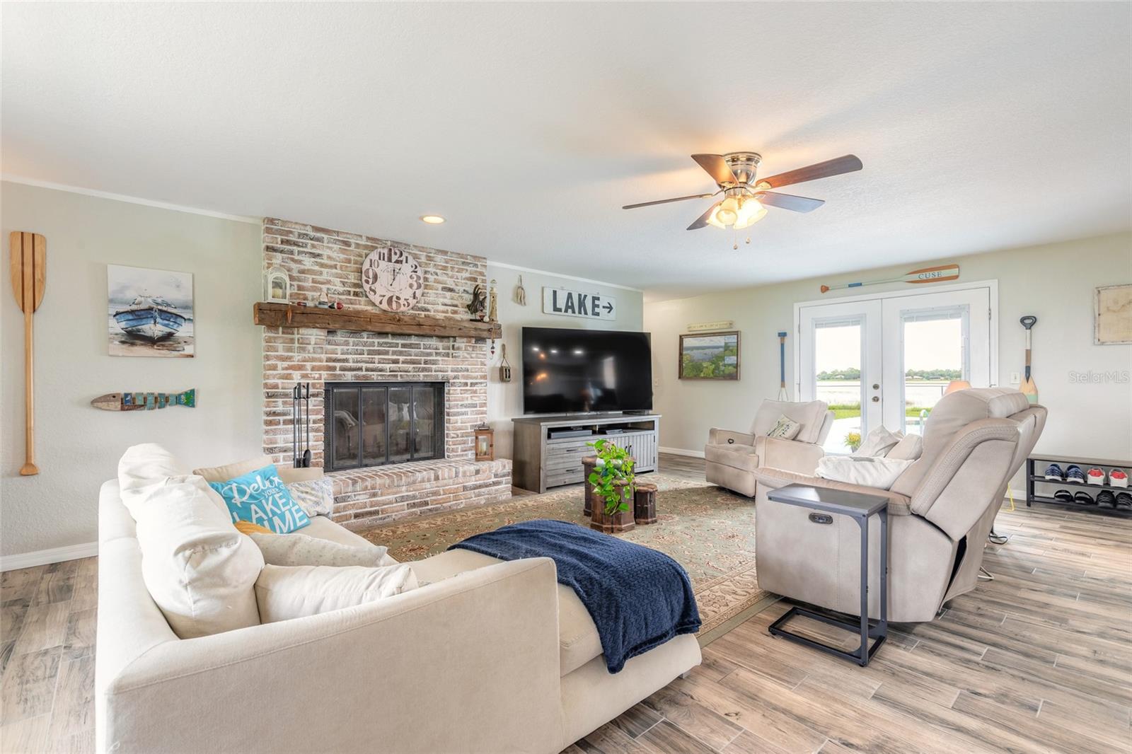 2018 MONTERO CIR — photo 12