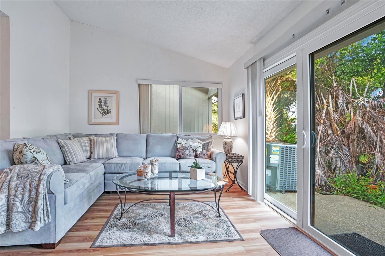 4229 SEA MIST DR — photo 12