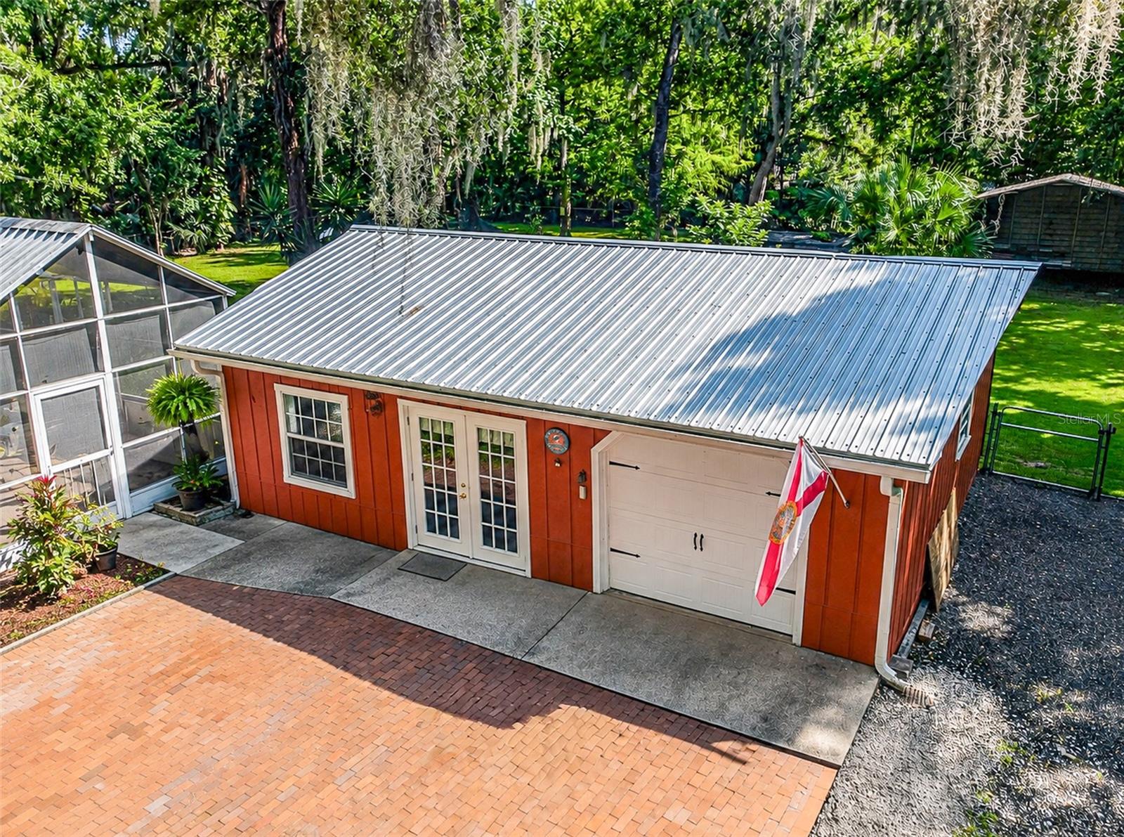 625 WILDWOOD DR — photo 4