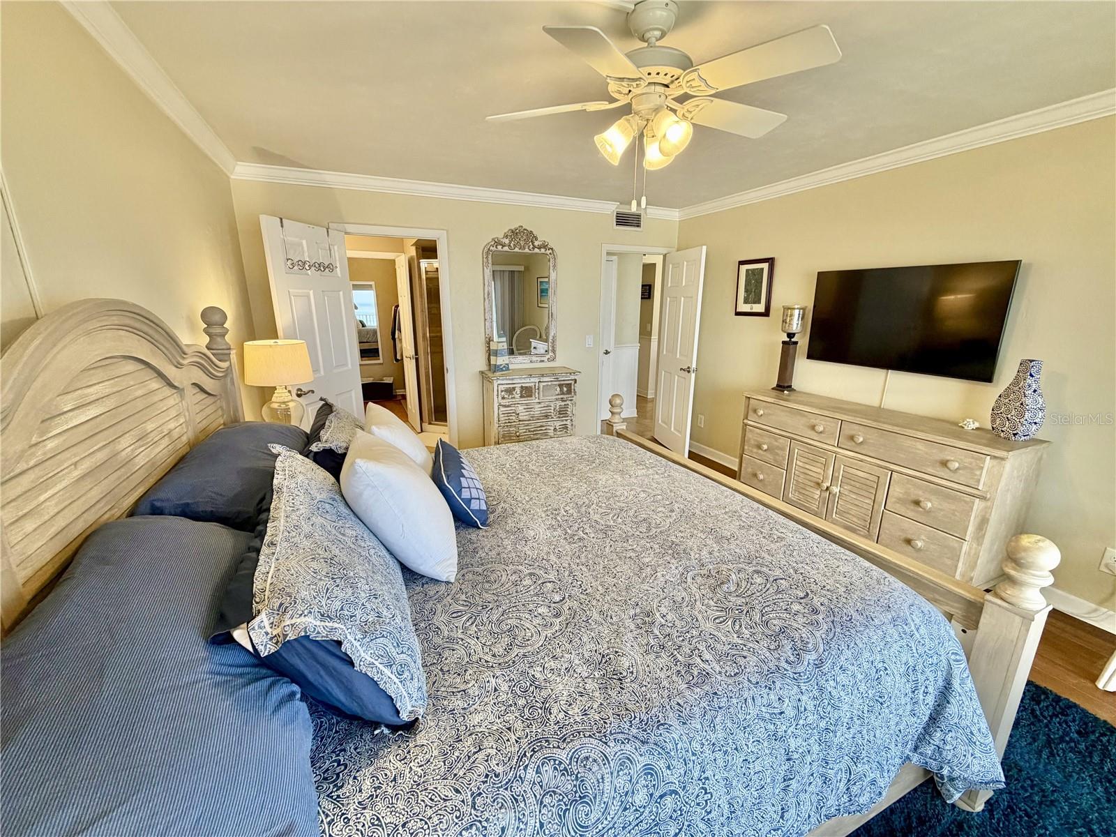 4801 SAXON DR. #A 202 — photo 8