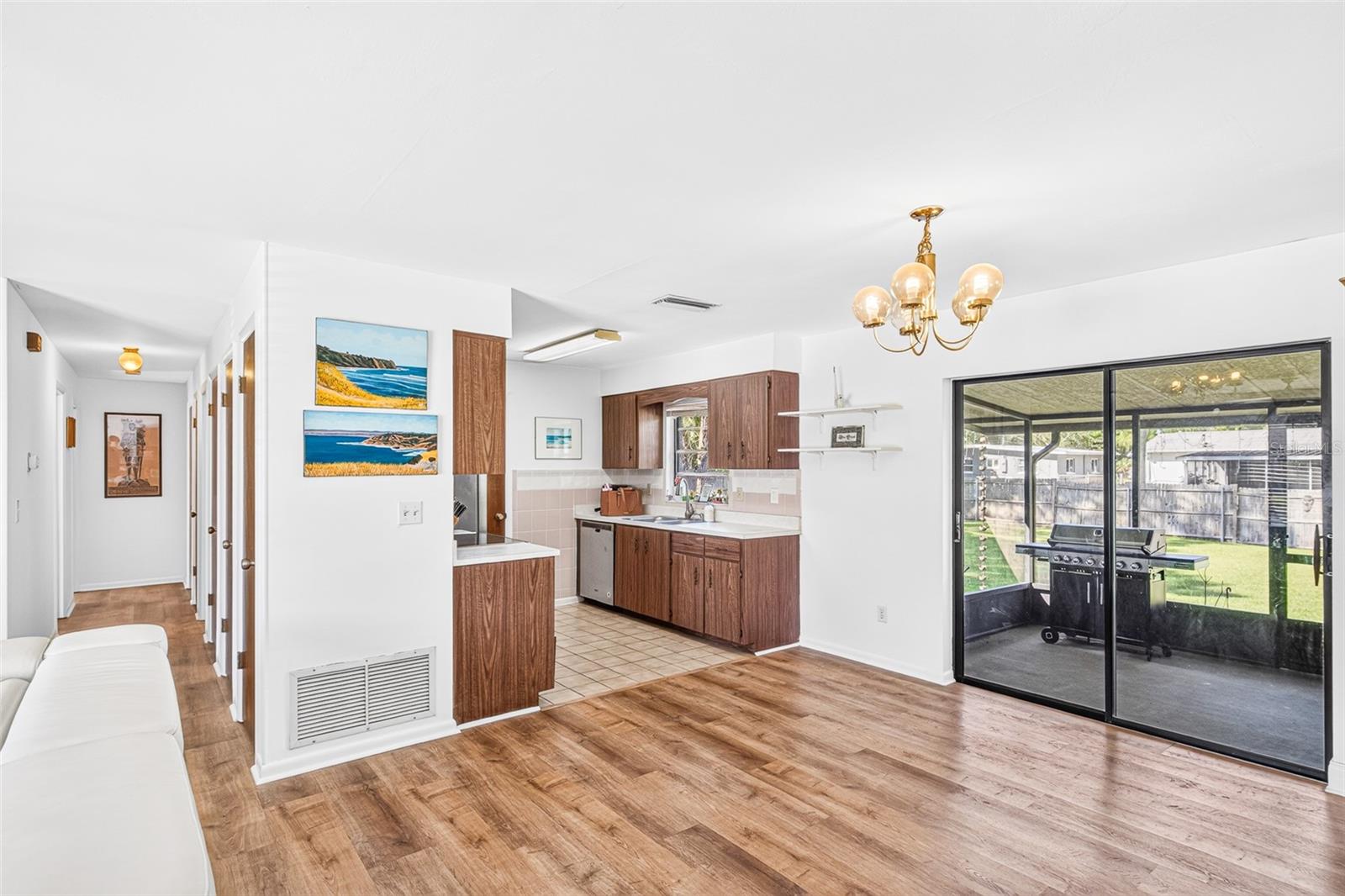 2530 NORDMAN AVE — photo 11
