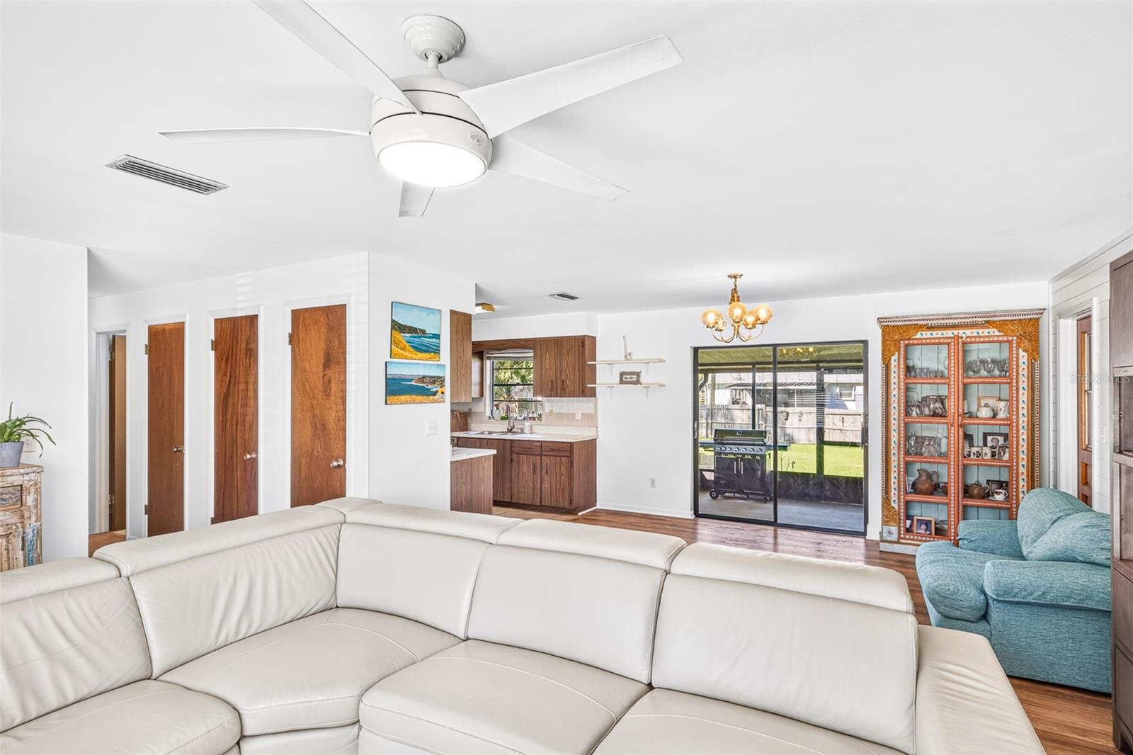 2530 NORDMAN AVE — photo 12