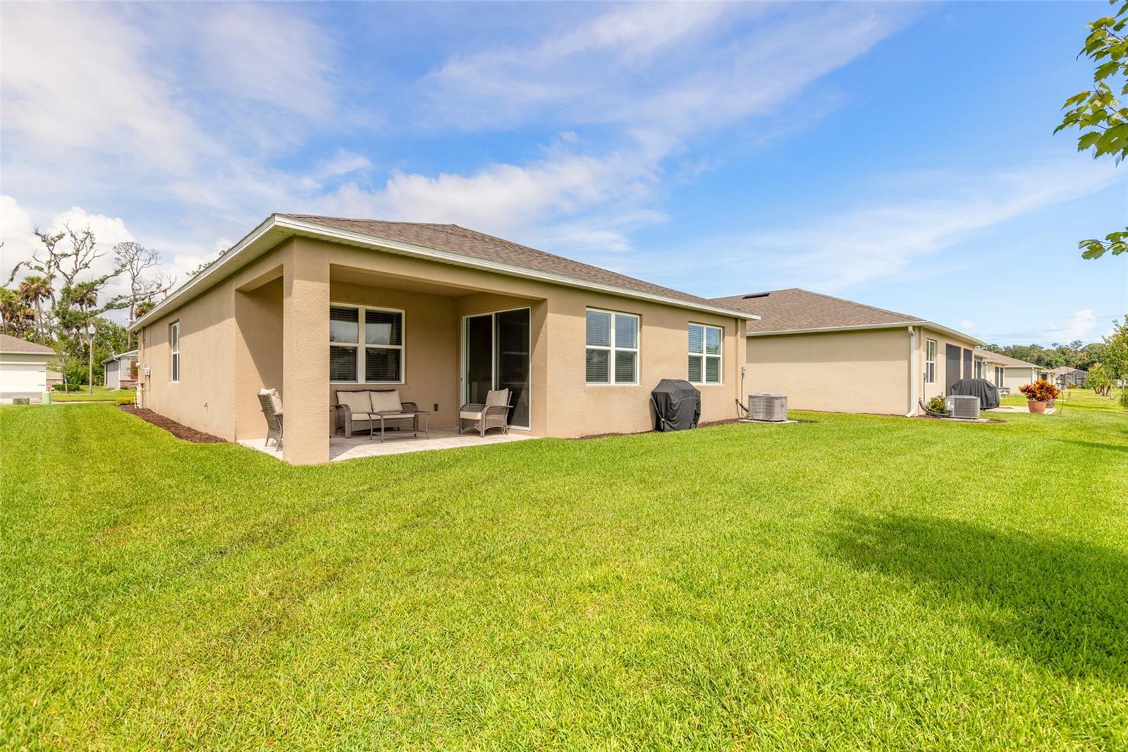 1413 SYLES DR — photo 10