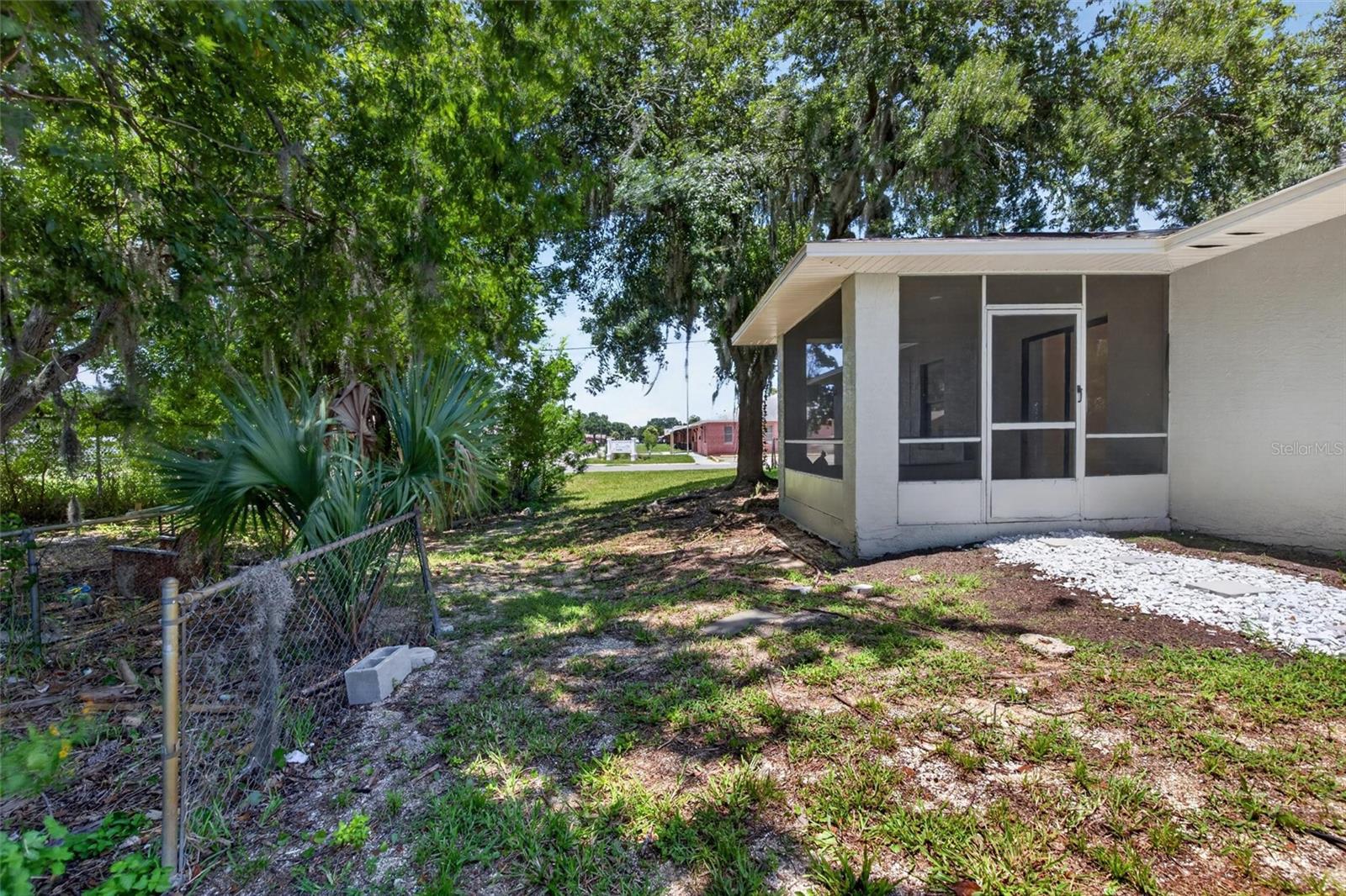 502 LOOMIS TRL — photo 7
