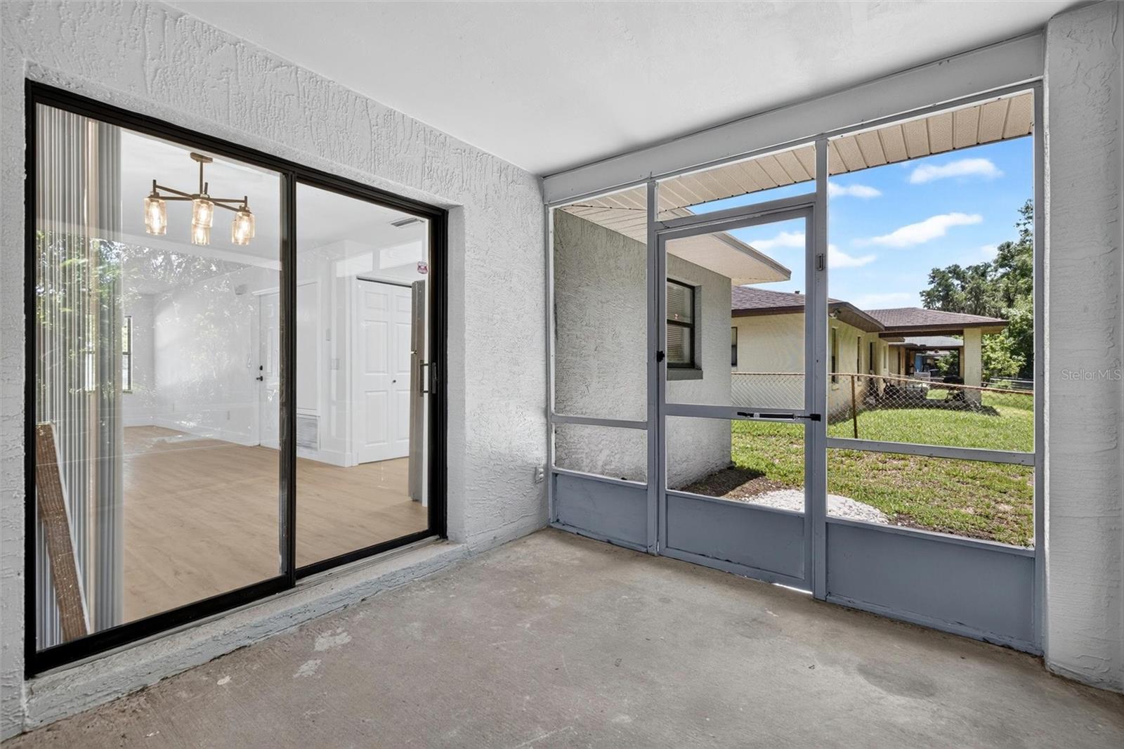 502 LOOMIS TRL — photo 10