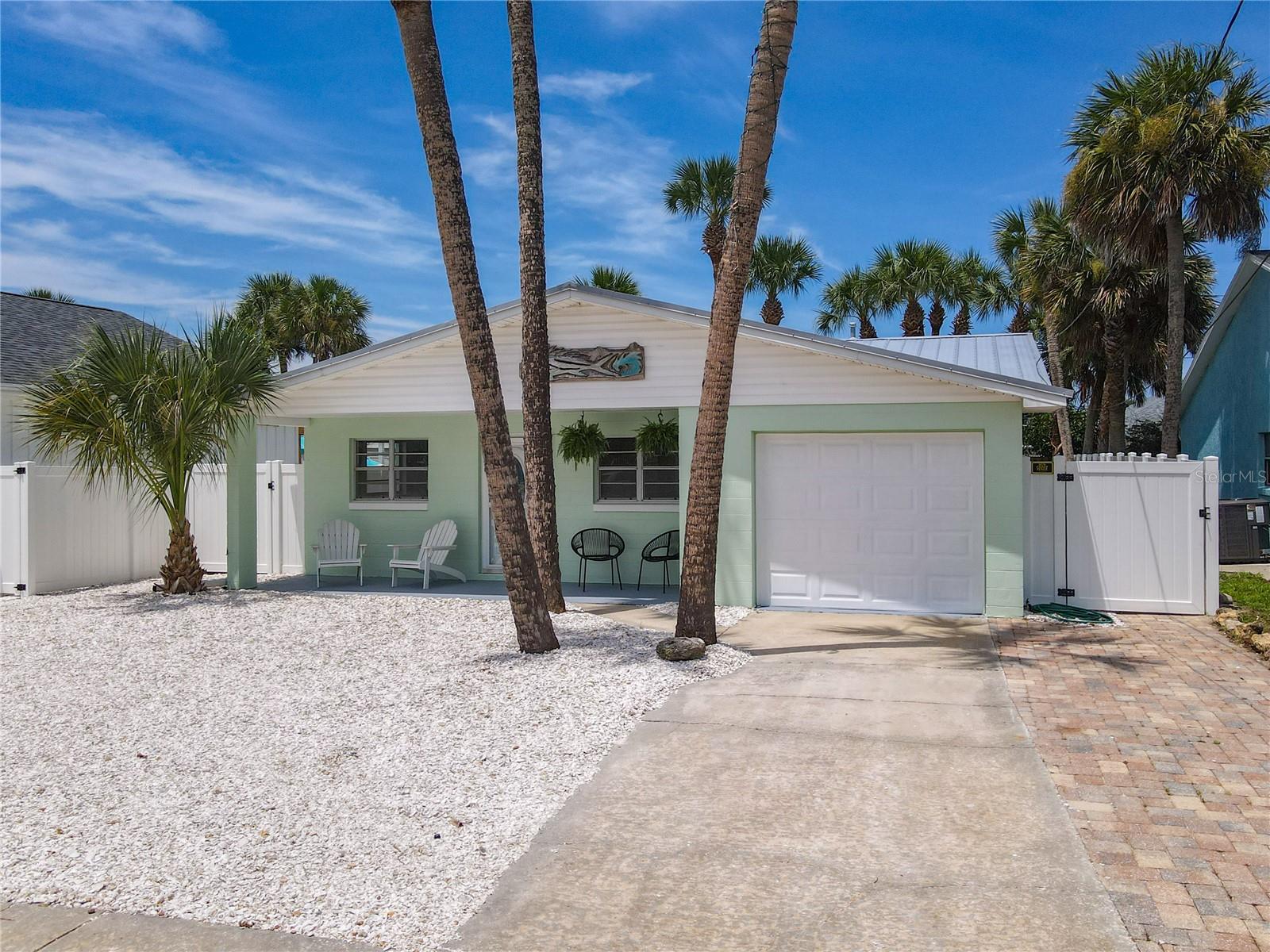 220 CRAWFORD RD