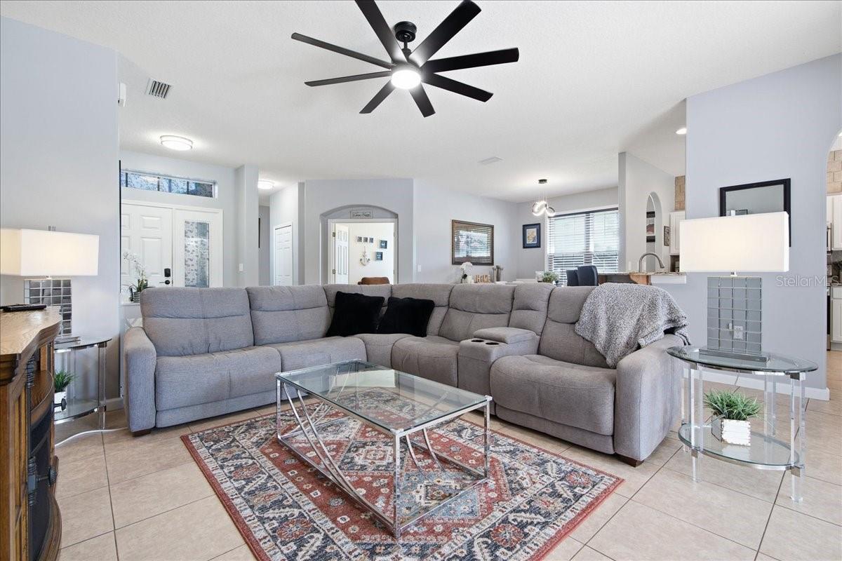 101 MCGILL CIR — photo 10