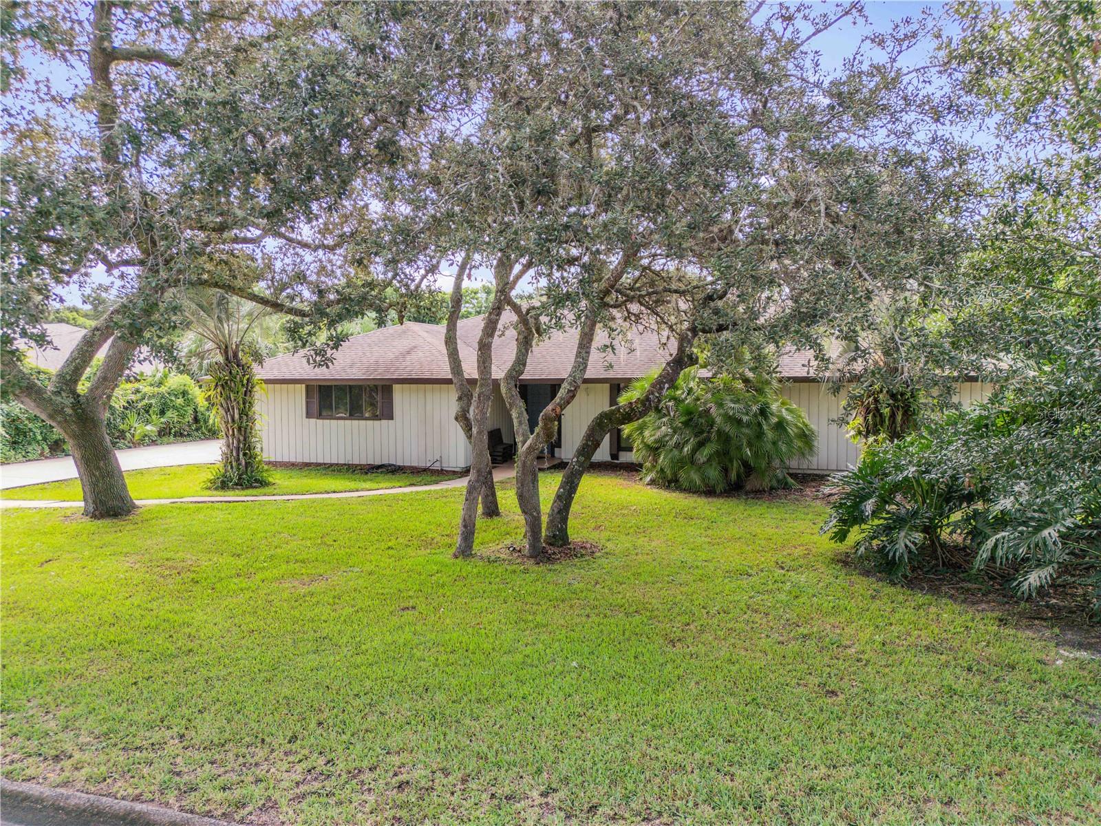 530 CLUB HOUSE BLVD — photo 4