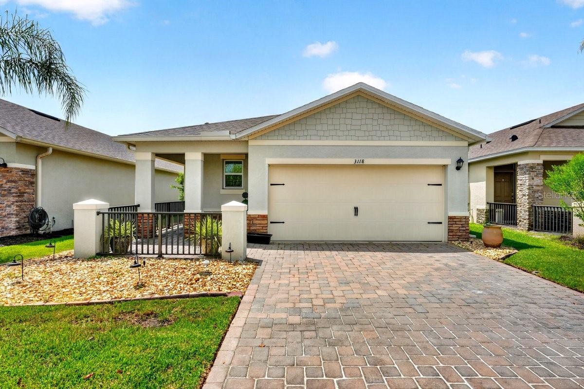 3118 BORASSUS DR