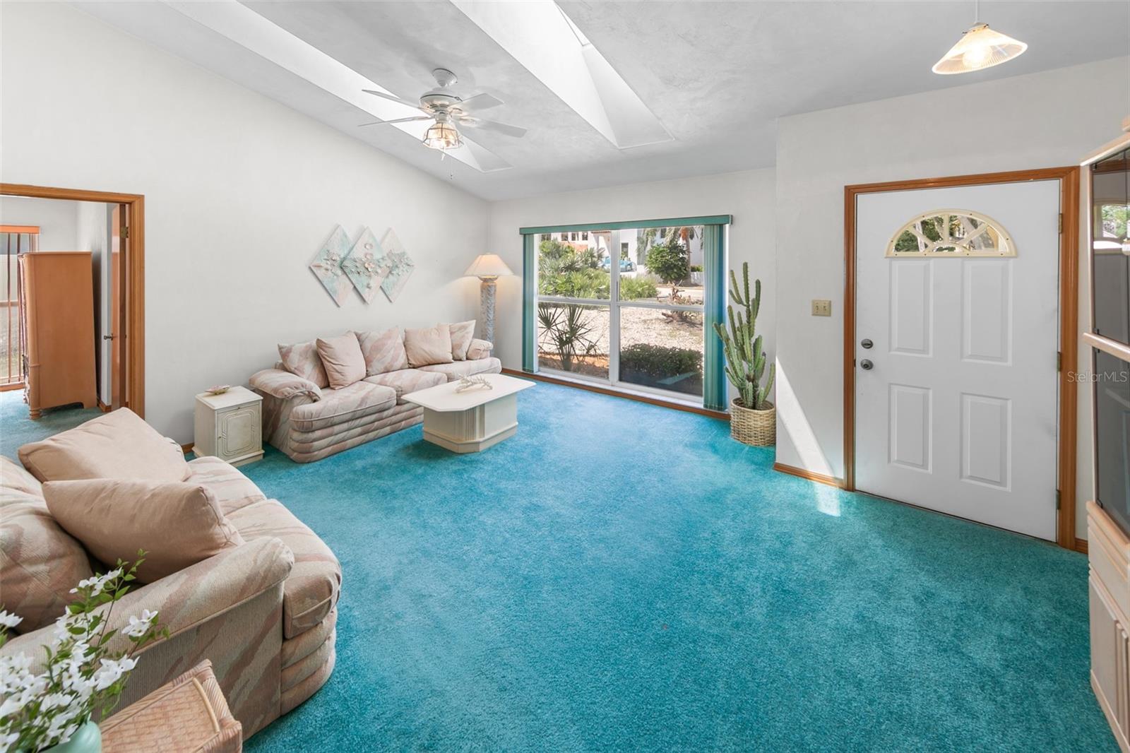 4715 S PENINSULA DR — photo 3