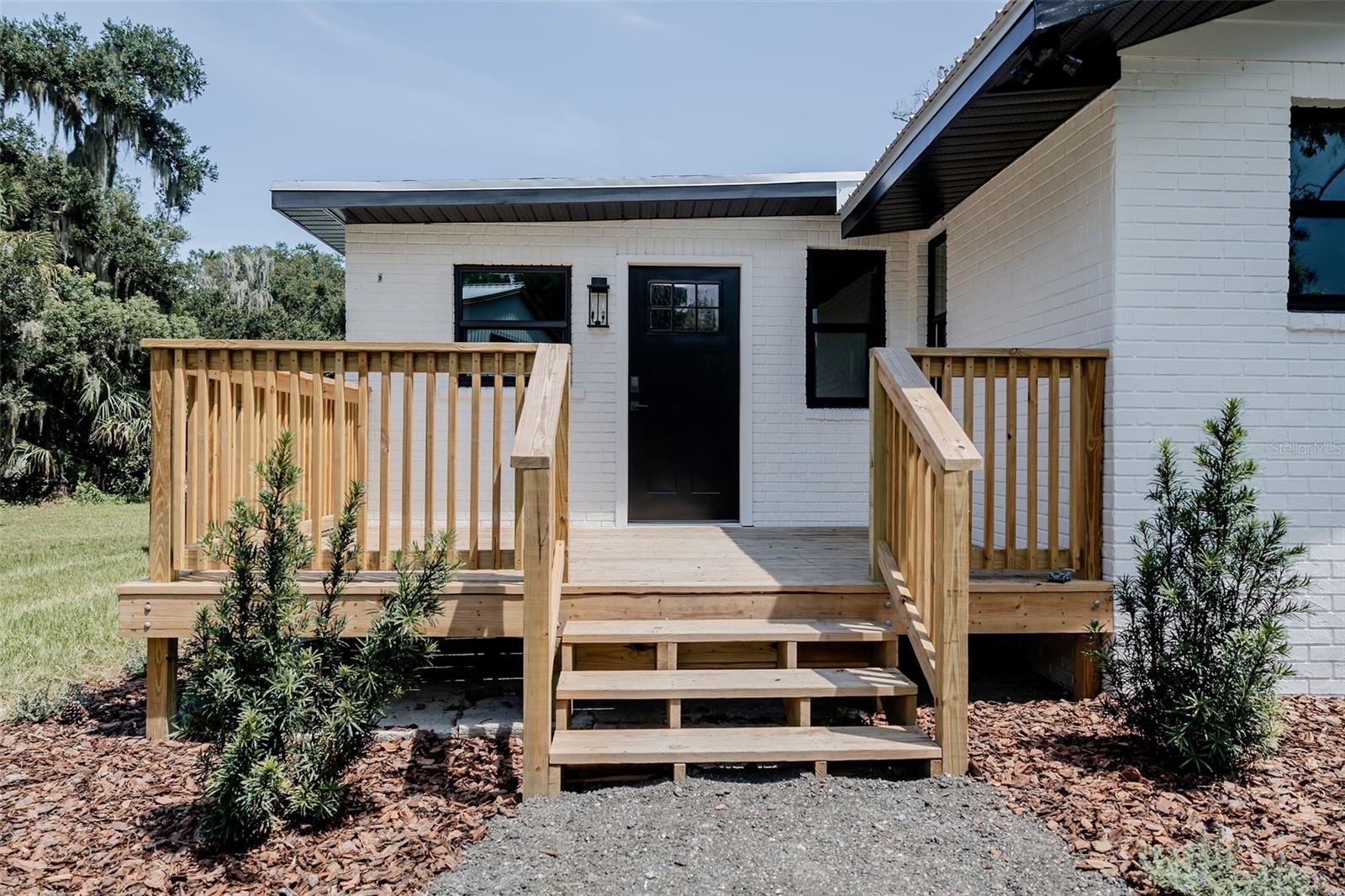 2463 PIONEER TRL — photo 2