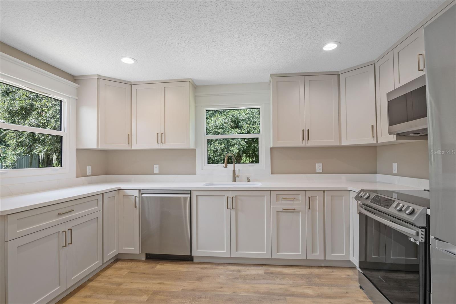 2463 PIONEER TRL — photo 4