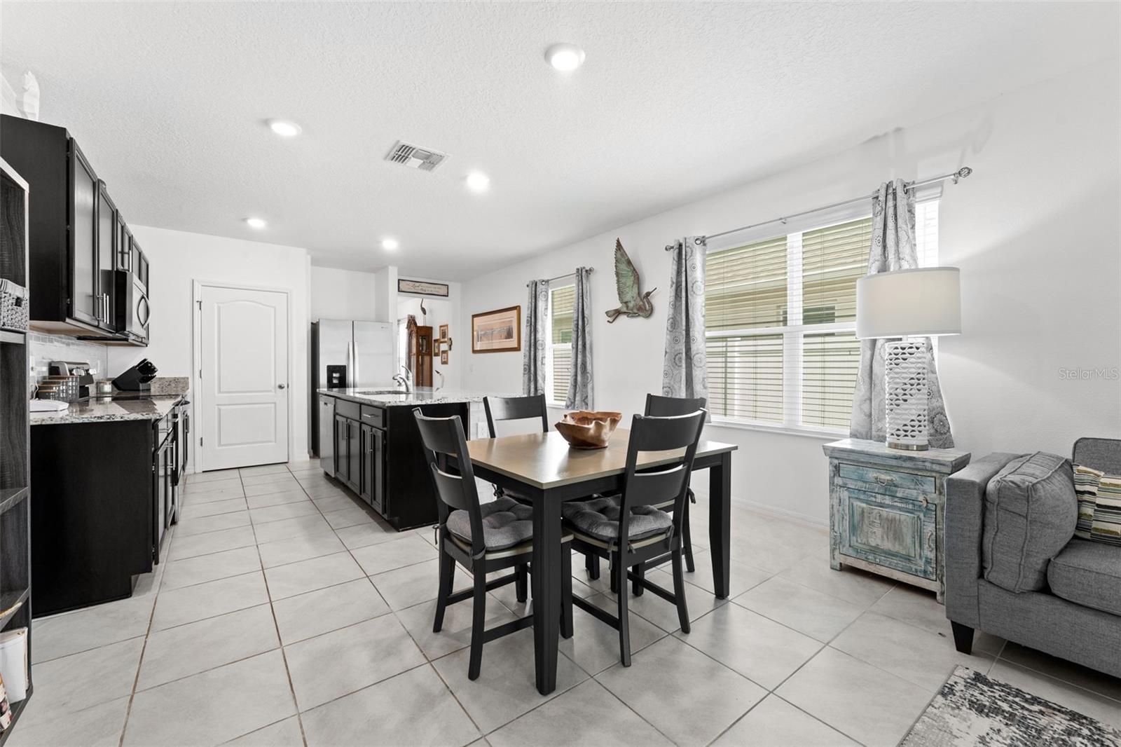 279 CARYOTA CT — photo 11