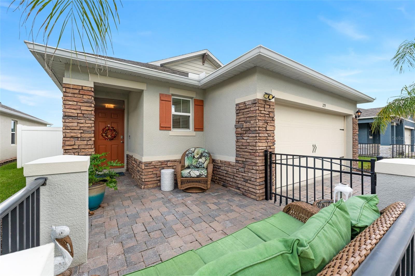 279 CARYOTA CT — photo 4